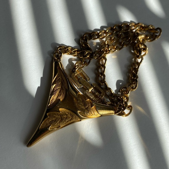 Vintage GIVENCHY chain necklace / gold leaves collar necklace - Picture 3 of 16